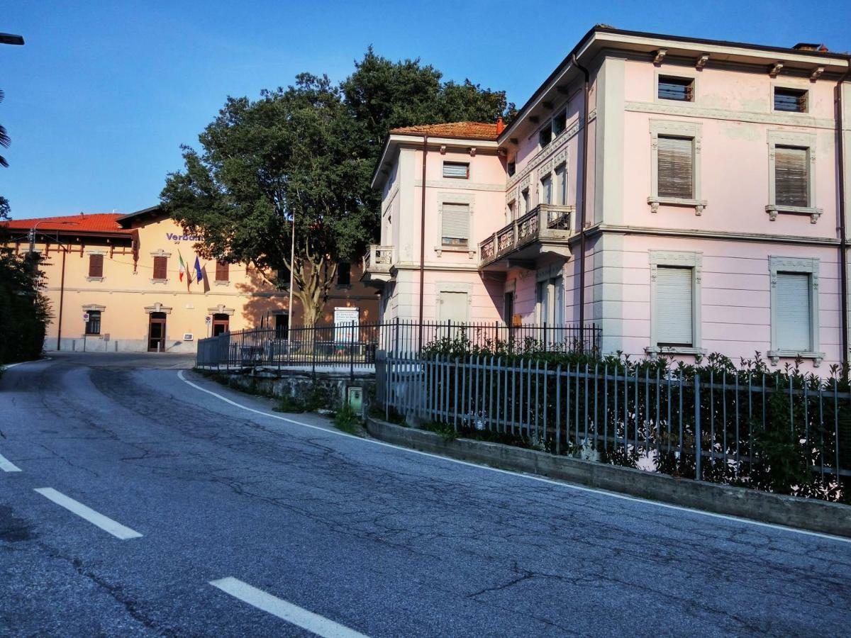 Tra La Stazione E Il Lago Verbania Exterior foto